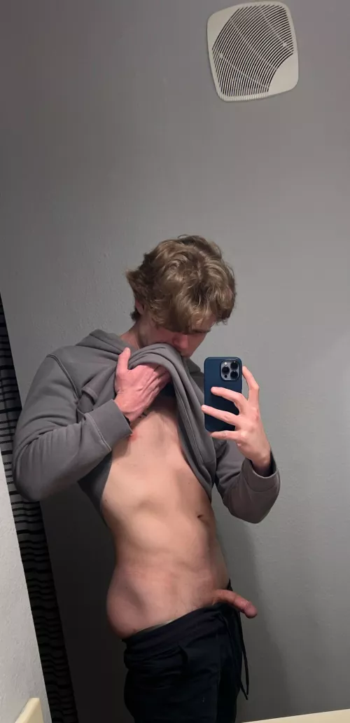 Happy V - Day ladies by Radiant_Business9355