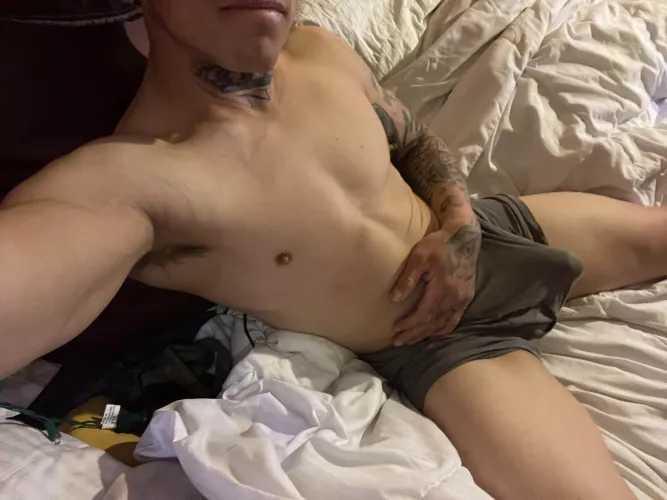 Hmu now by userjune321