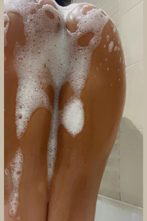 i doubt you'd last 30 secs in the shower with me ;) by Jess_rosea