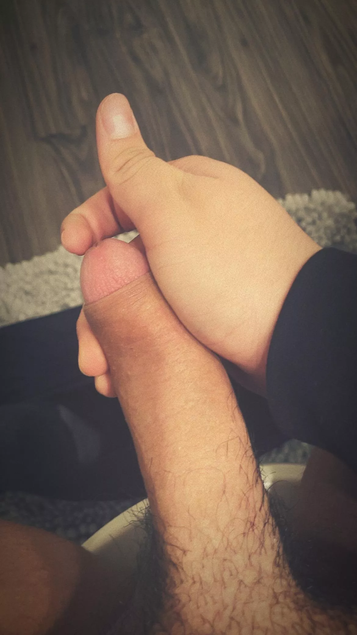 I need help to cum posted by Crafty_East4321