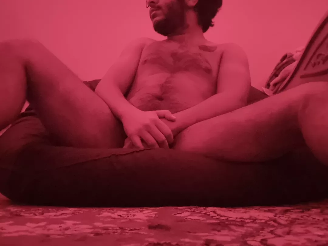 I was sick of the normal pics i was sending to my fwb back then so i decided to put more effort and this is one of my fav pics posted by Blood_Orchiid