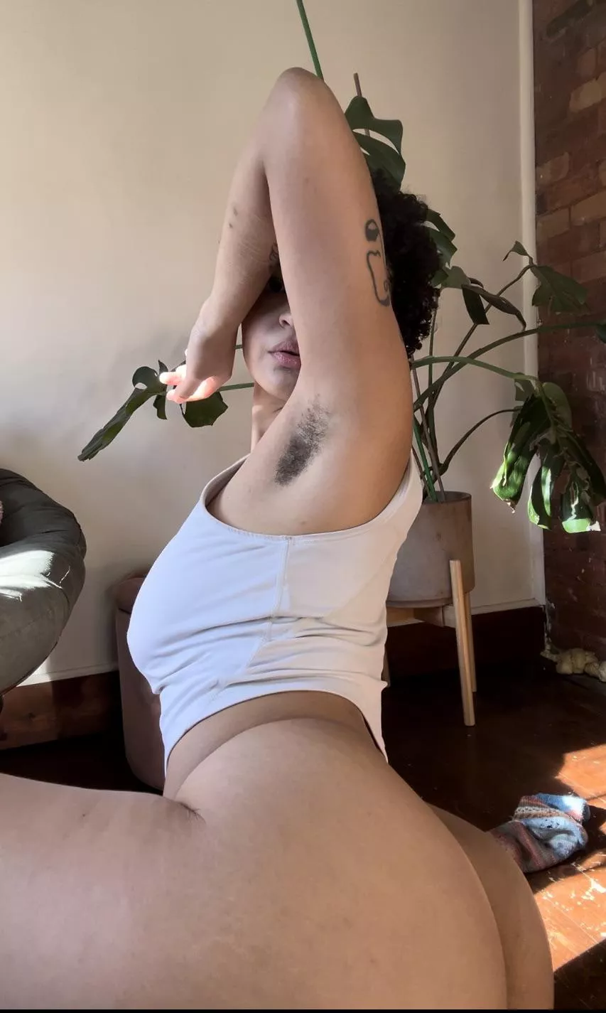 It’s love day and I love being loved 💌❤️👅 posted by Junieelliot