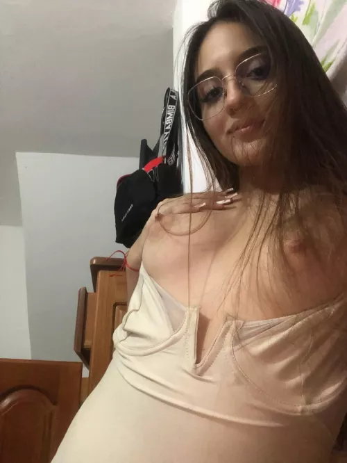 it's tempting what I have.... by fehattakoroh