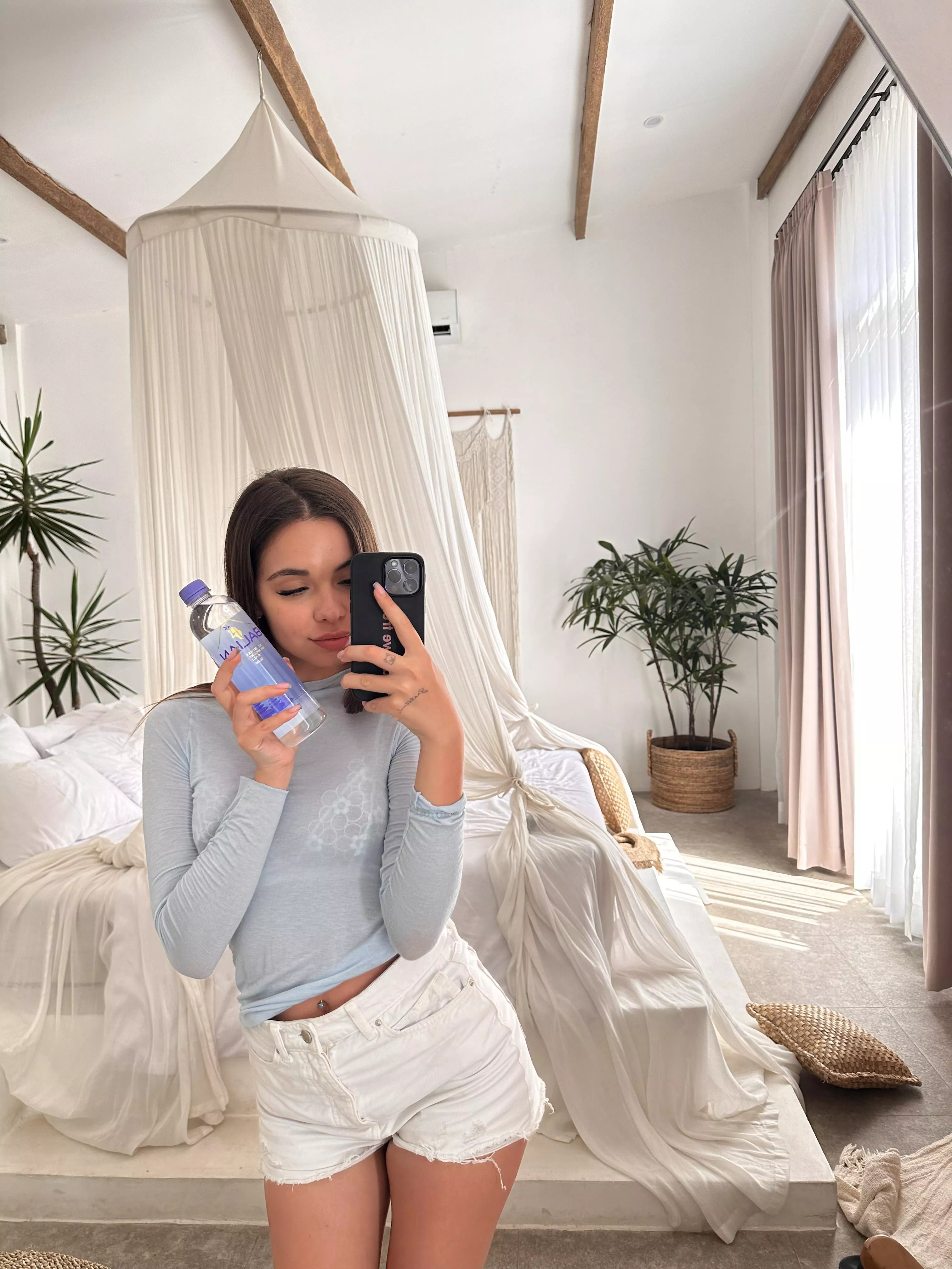 IUTR posted by SendNudesp