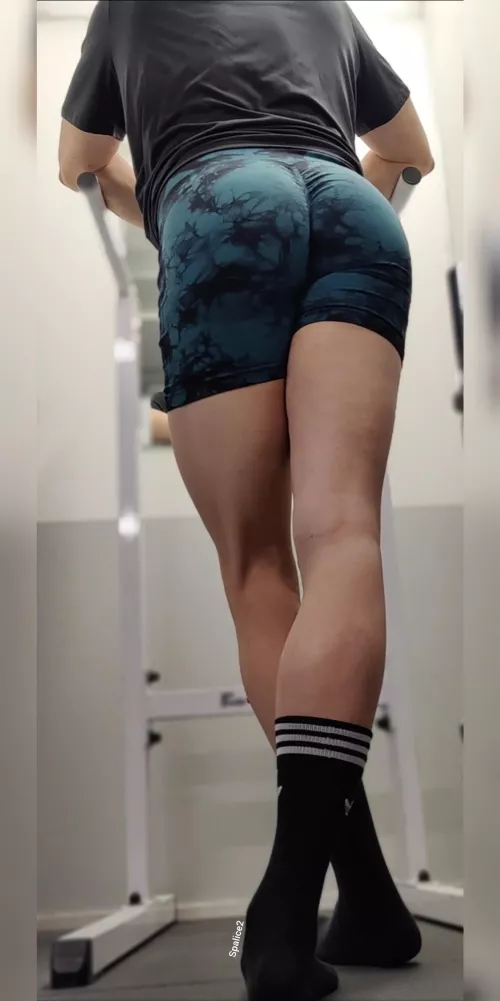 Love these shorts..would love to use crop top too but I'm still too shy🥺 by Spalice2