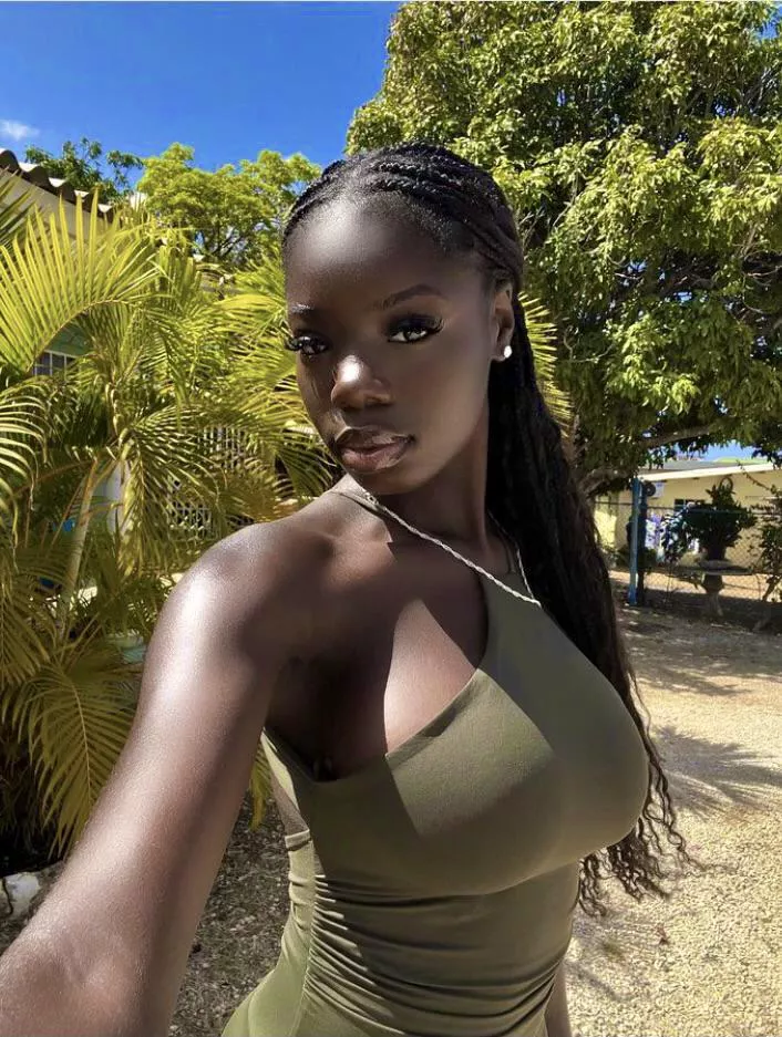 Lovely Dress posted by BigBallsBentley