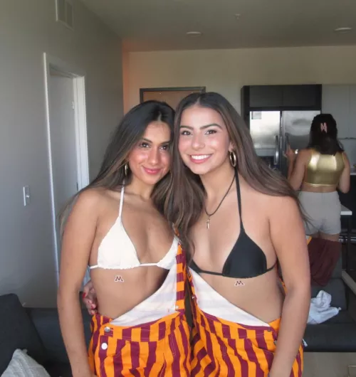 Minnesota babes by chaotickid223