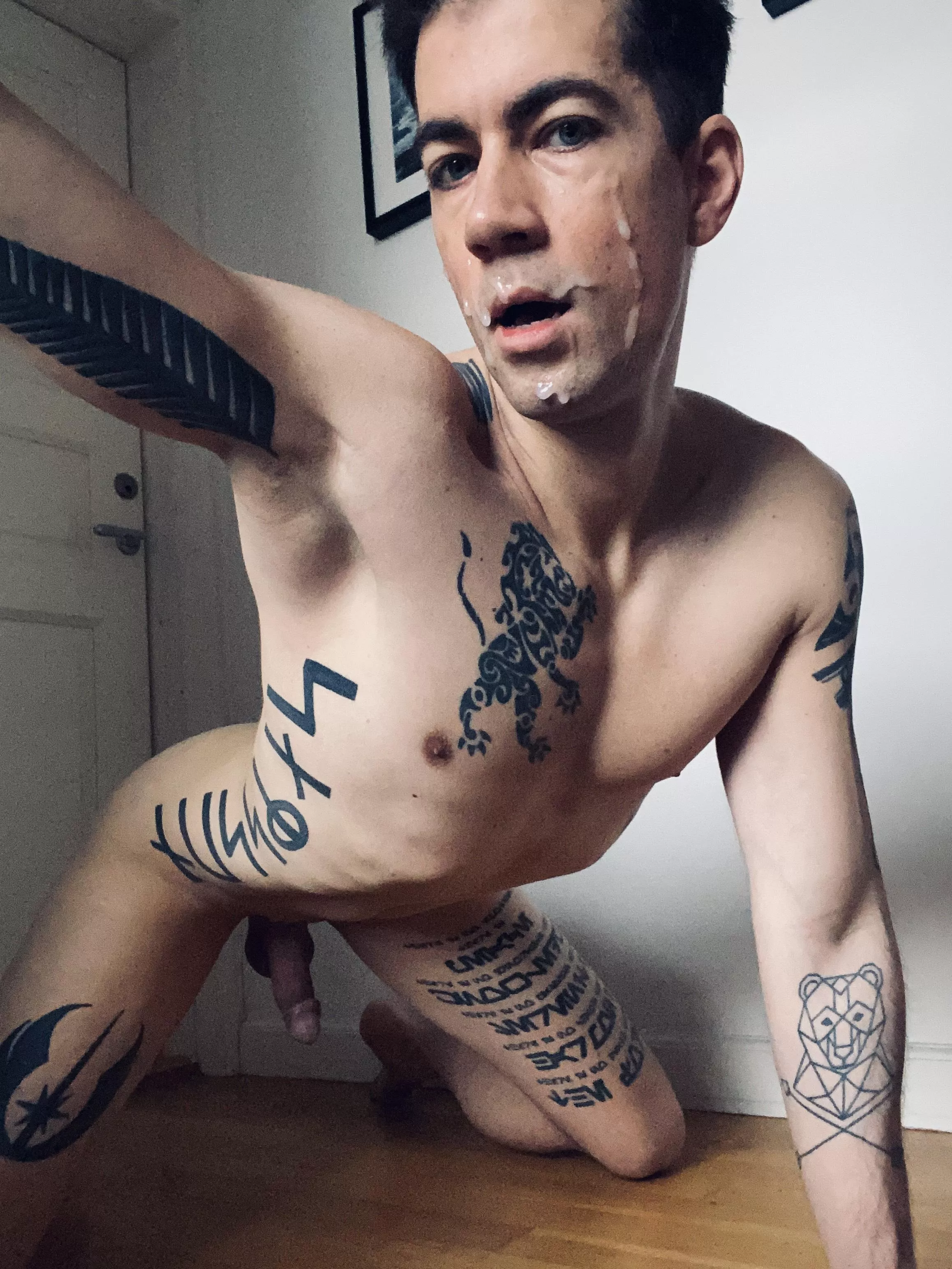 My slut is happy now posted by Styxo7