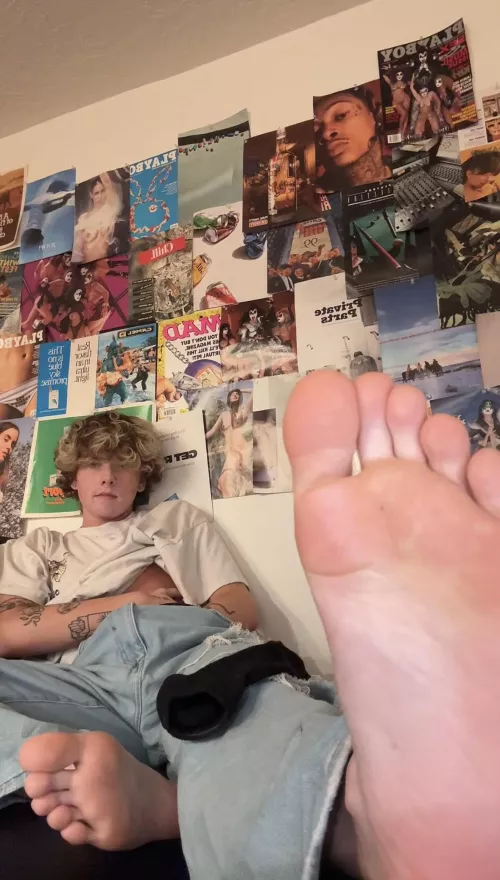 No caption by Technical_Youth_2402