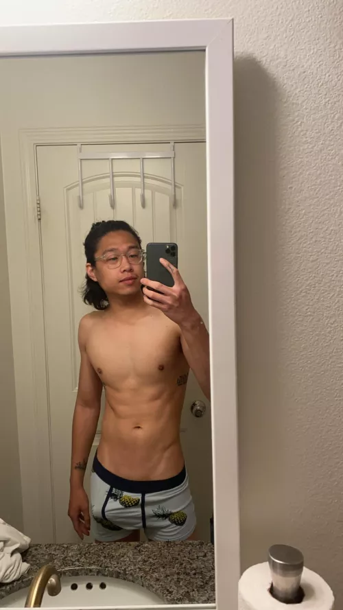 Pineapples anyone?:) by AtlasAmare