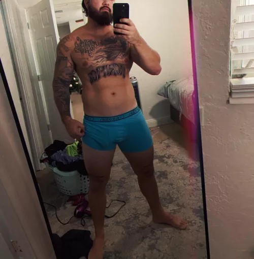 Pre Gym sesh buldge. by Temporary-Read-6101