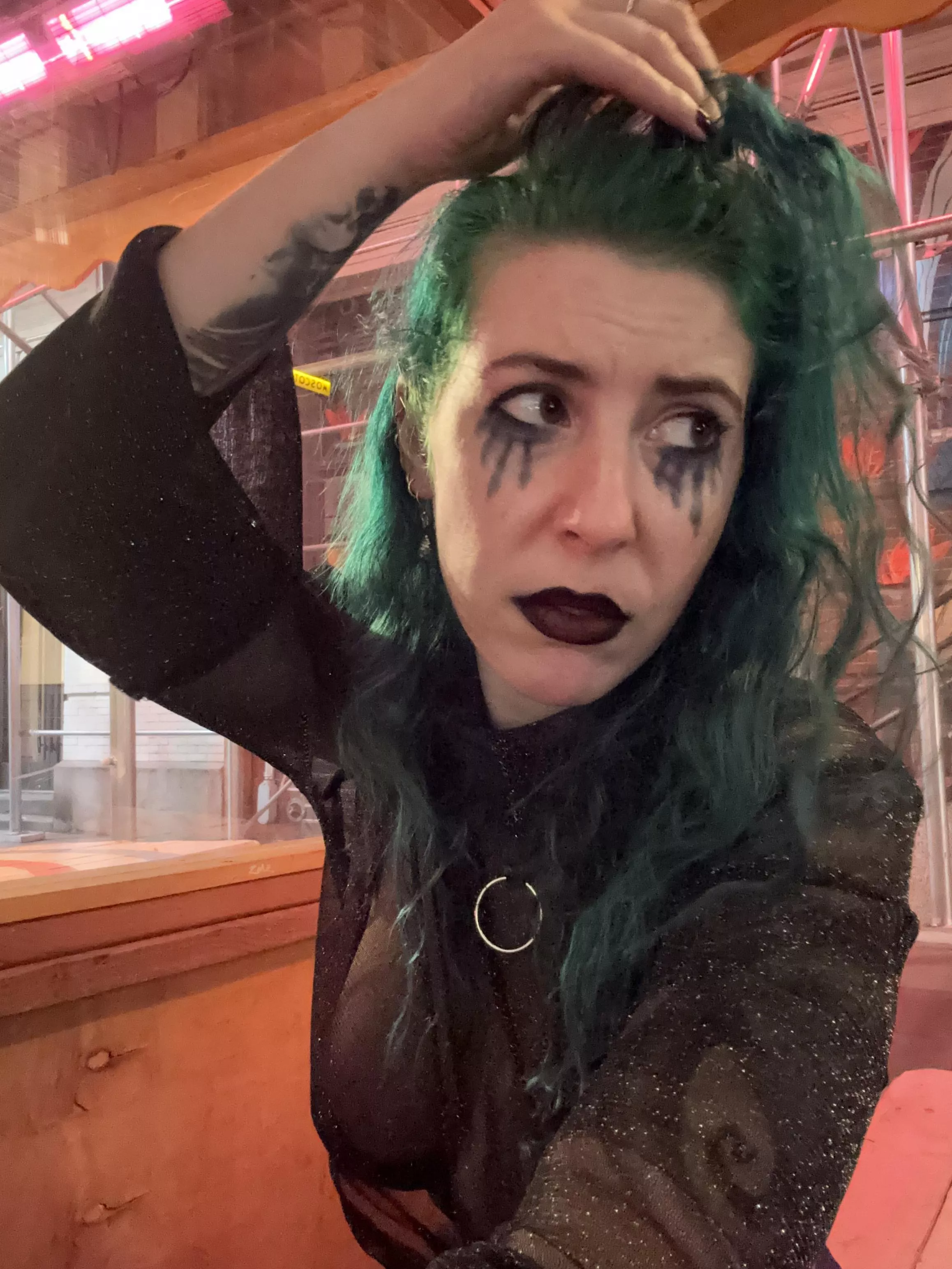 Running mascara posted by sirenskiss3