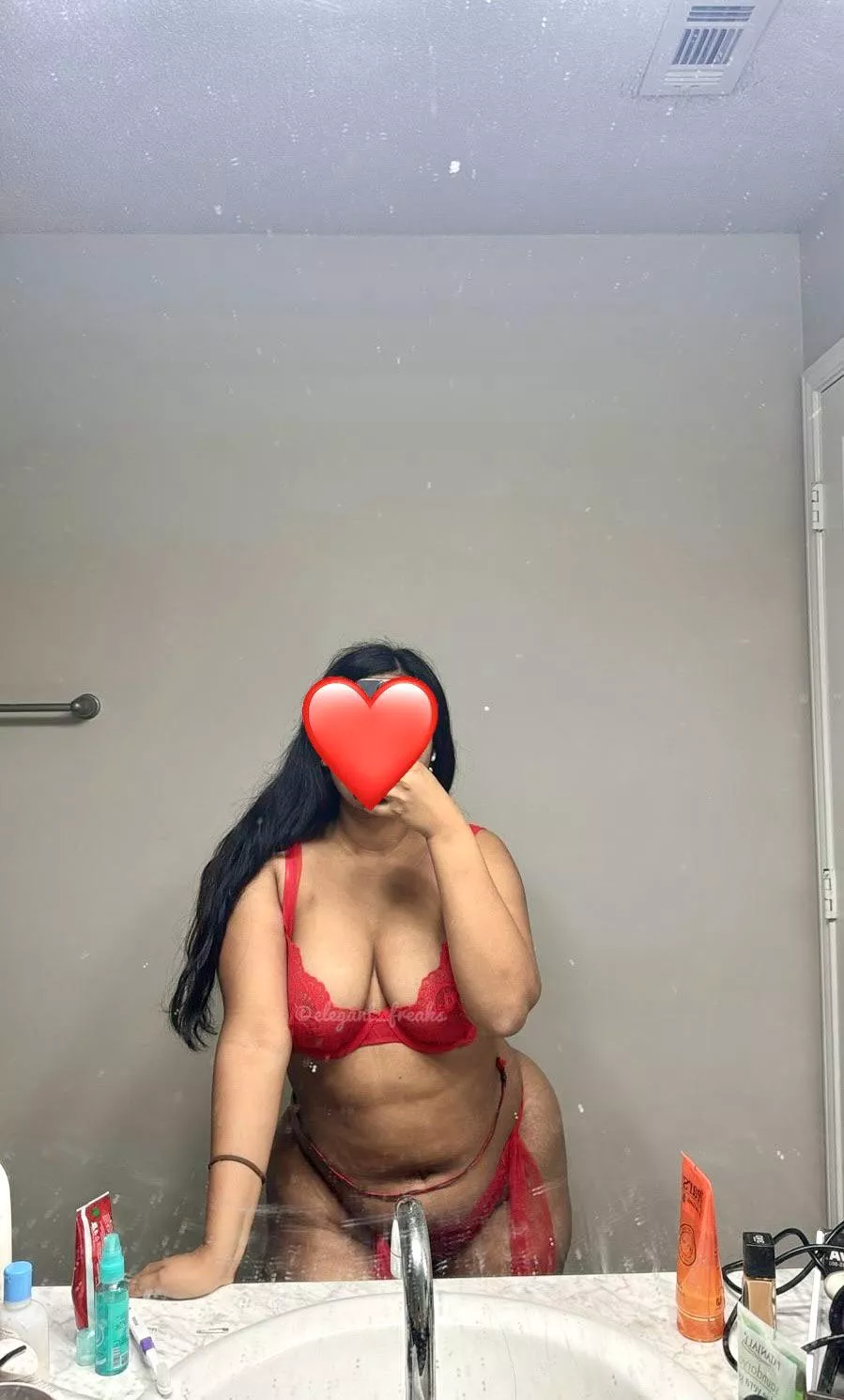 Sexy in Red ❤️ What do you think ? [f] posted by elegant_freaks