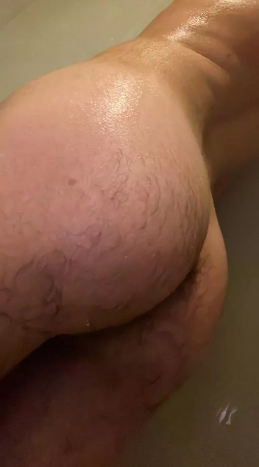 should i shave? posted by Reasonable-Safe2673