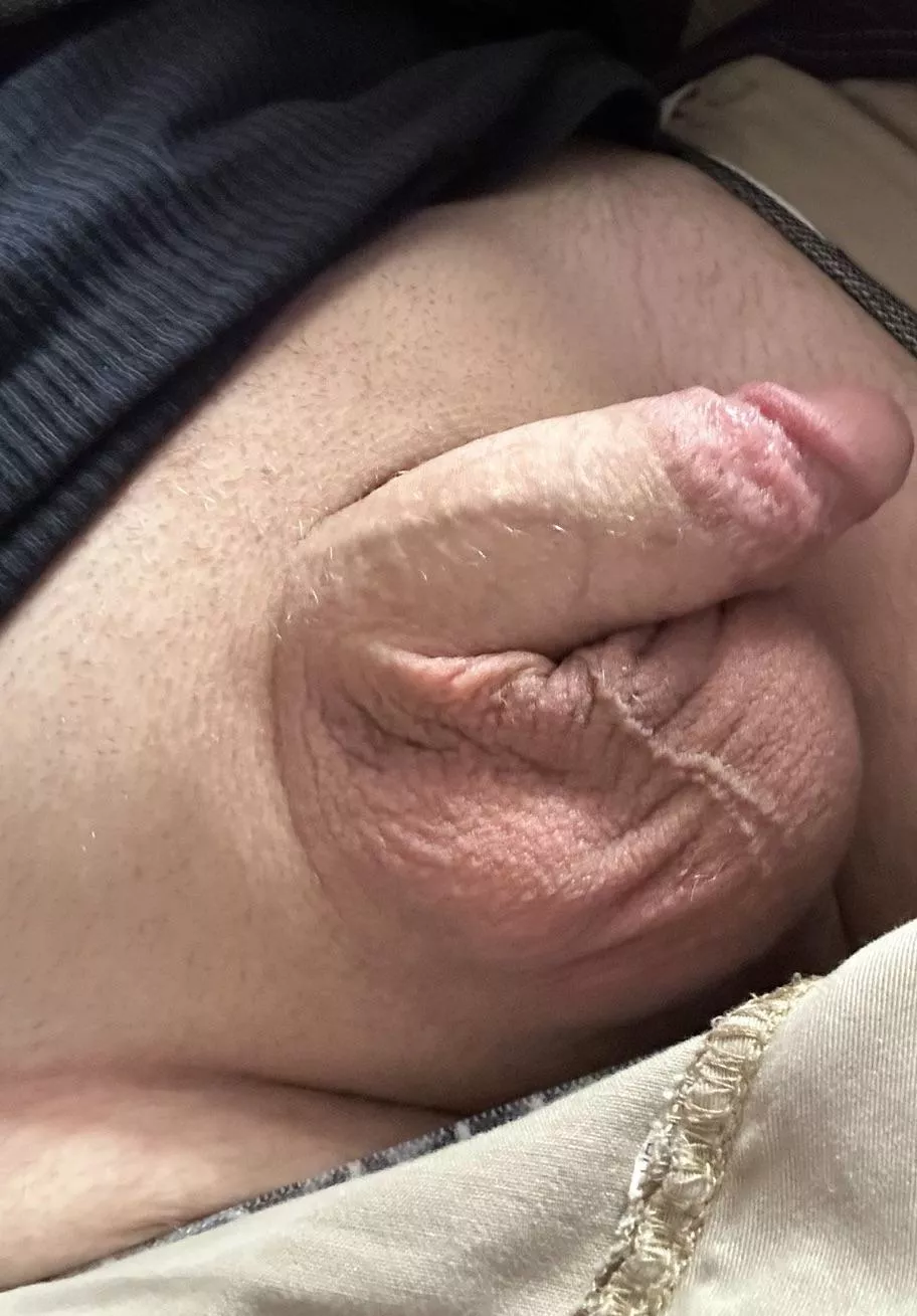 Total bottom, why do I need to be hard 🤗 posted by str8upsavage07