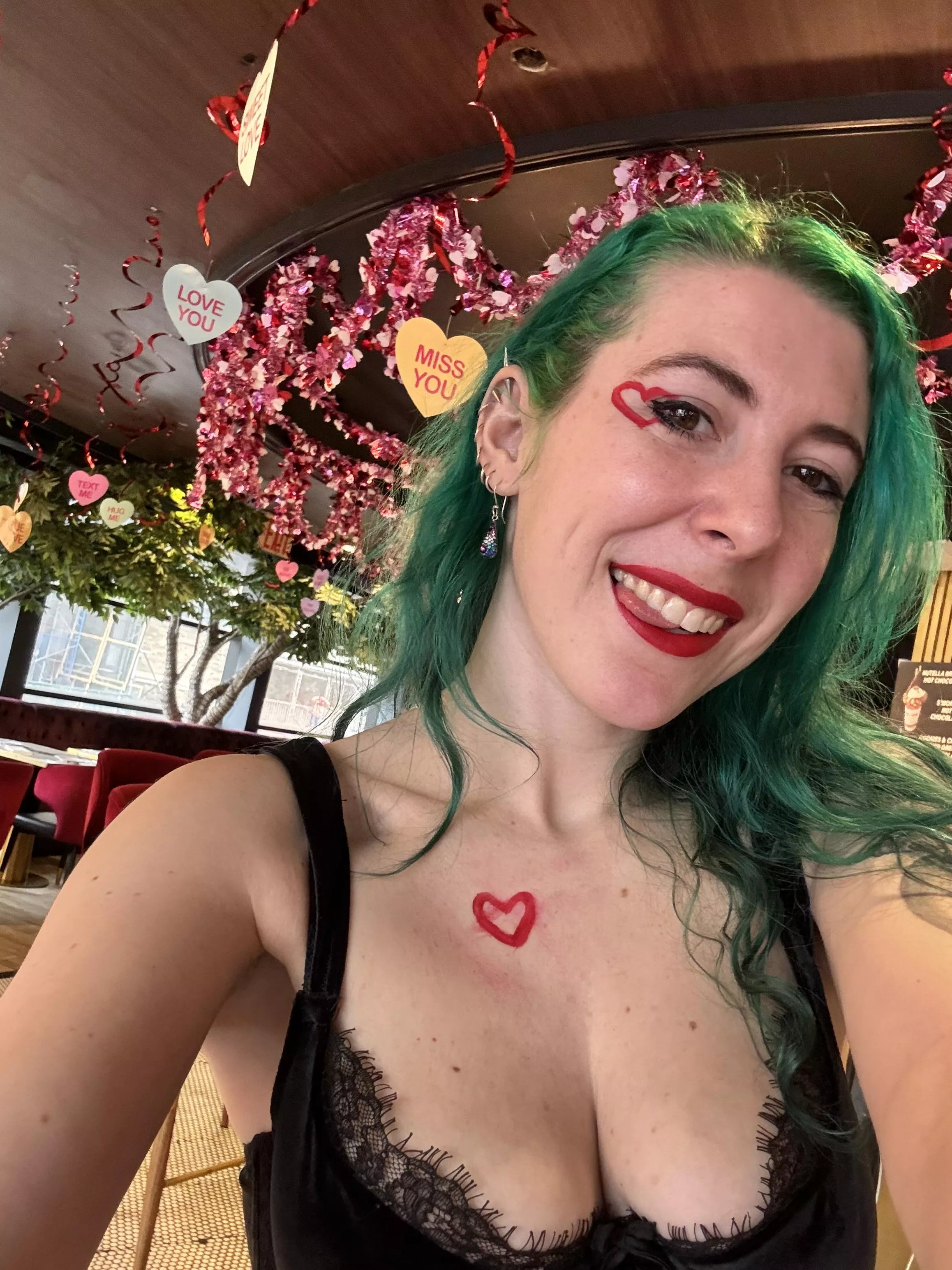 Valentine's cleavage posted by sirenskiss3