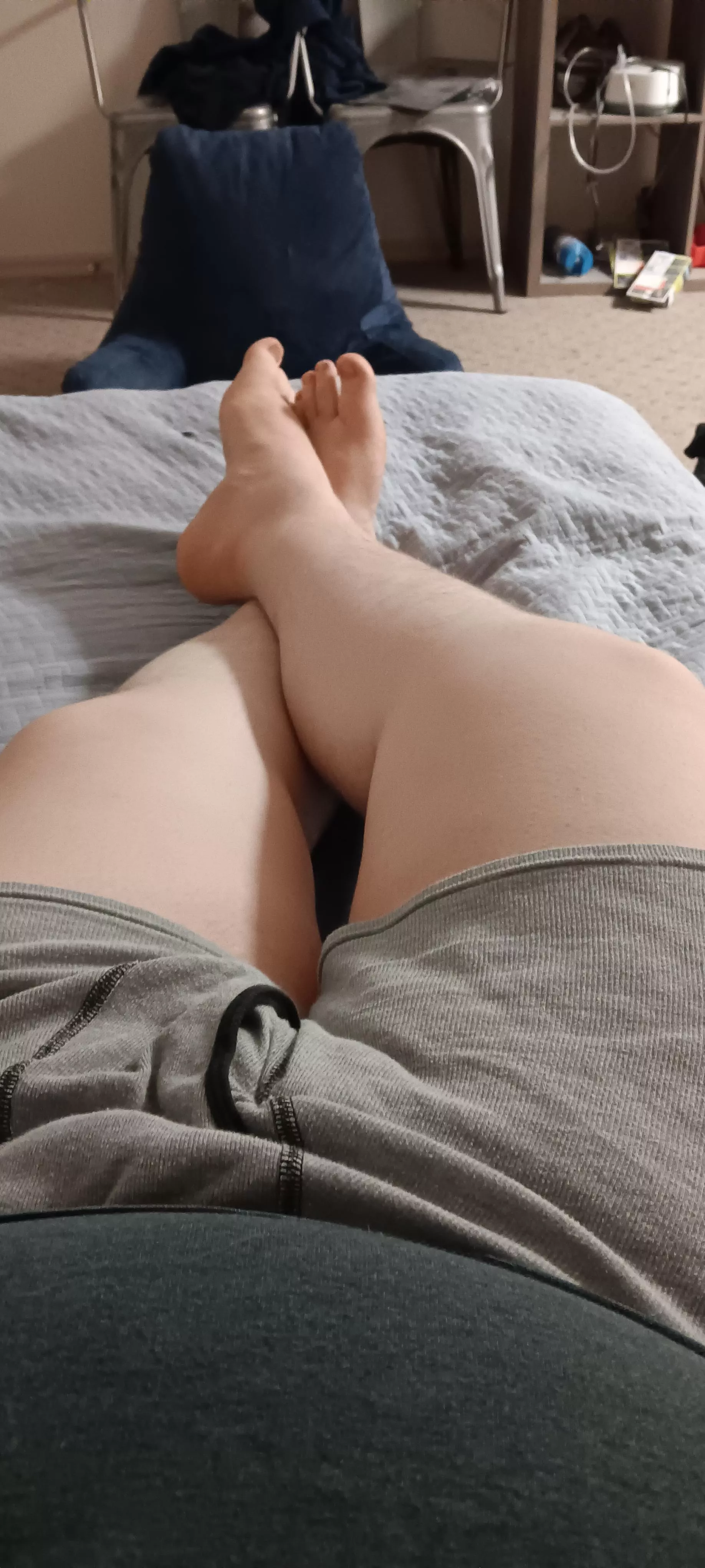 We like thick thighs here? posted by Worried-Device1371