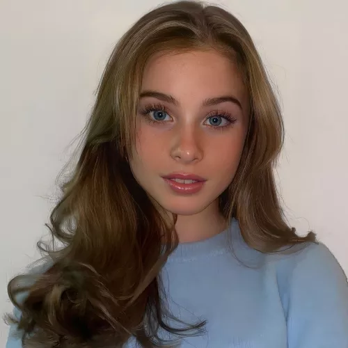 Zoe Collins by thiefinserra