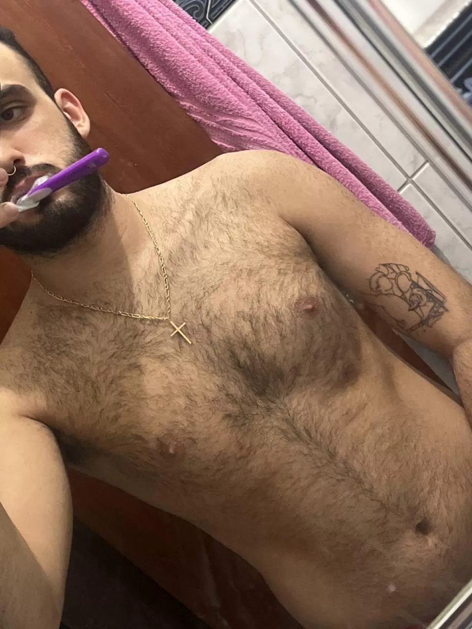 24y brazil, hmu with a pic and asl, let’s have some fun. sc: @br_techno posted by br_techno