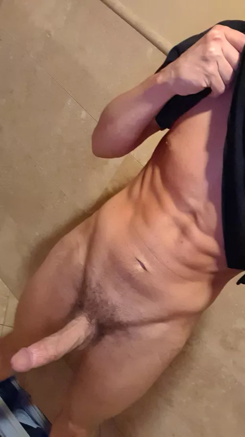 [25] Work break by fapaccount6996