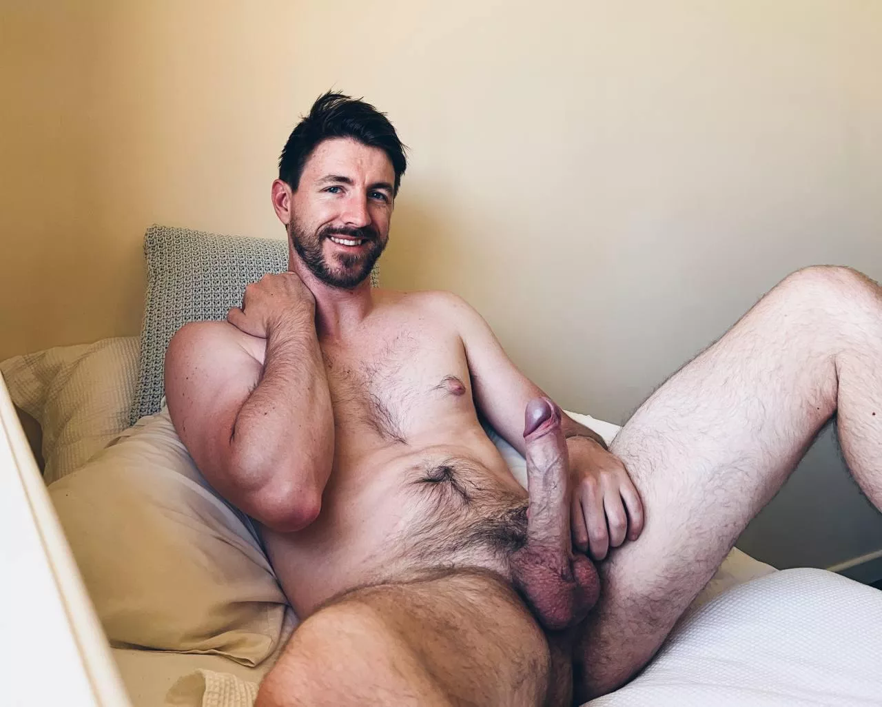 [33] Urgently seeking: Valentines date! Apply within posted by 2nd-account-2