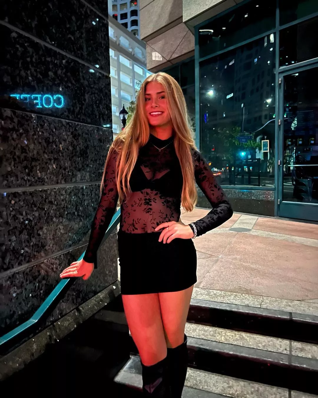 Blonde (AIC) posted by _A_I_C_