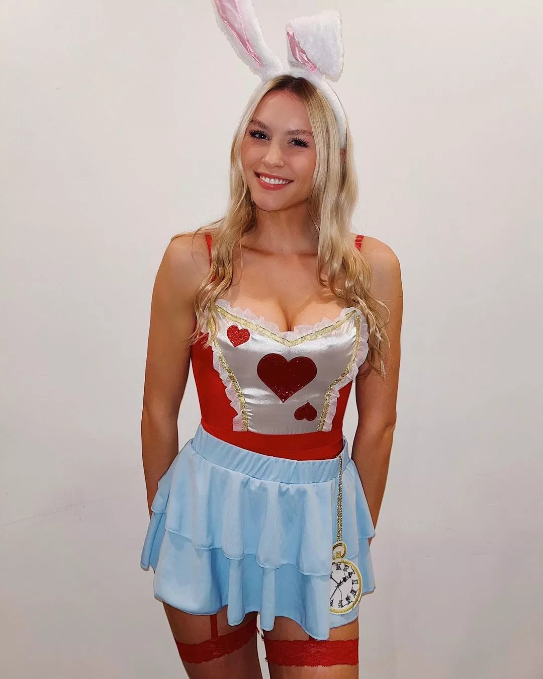 Blonde (AIC) posted by _A_I_C_