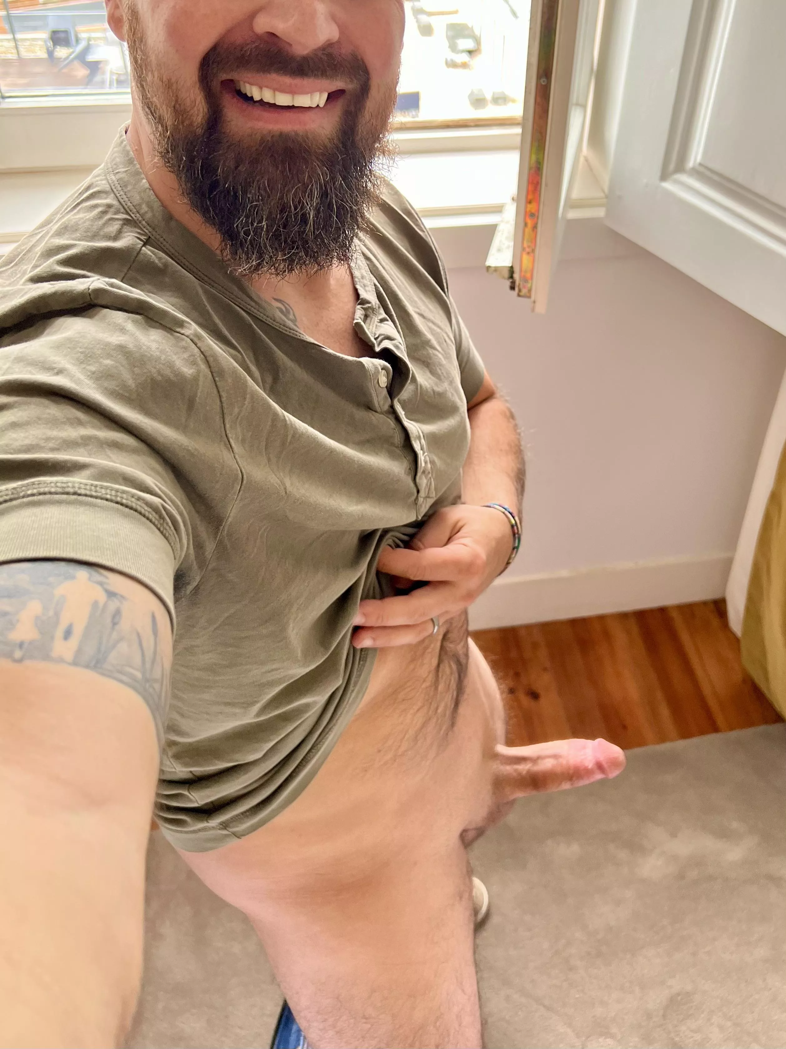 Busy traveling, but stopping by to say hi posted by ToD_with_a_big_D