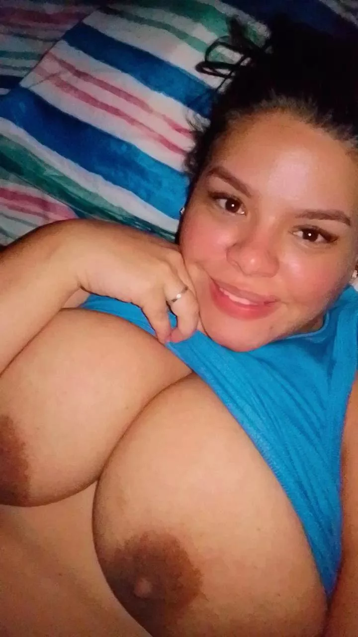 Dark Areolas. Wanna a taste? 🤪 posted by nenitacurvy