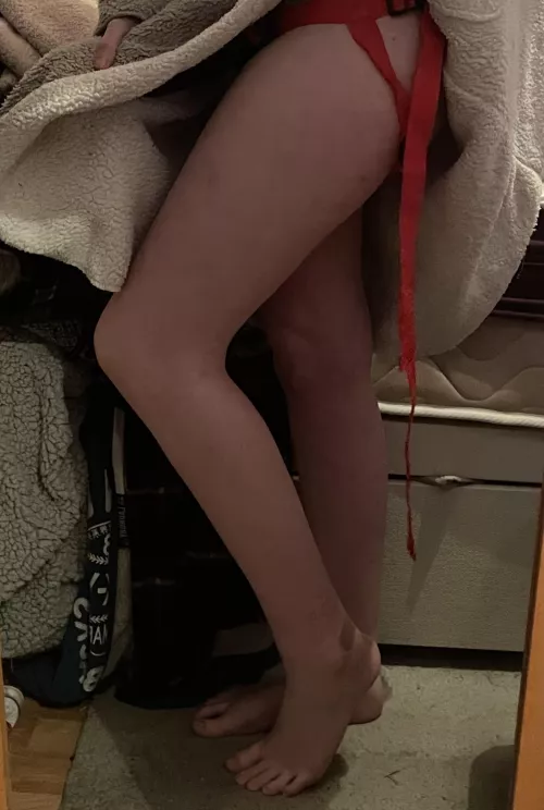 Do you like Mommy’s feet or does my bulge interest you more? by Gingerbreadcharlie19