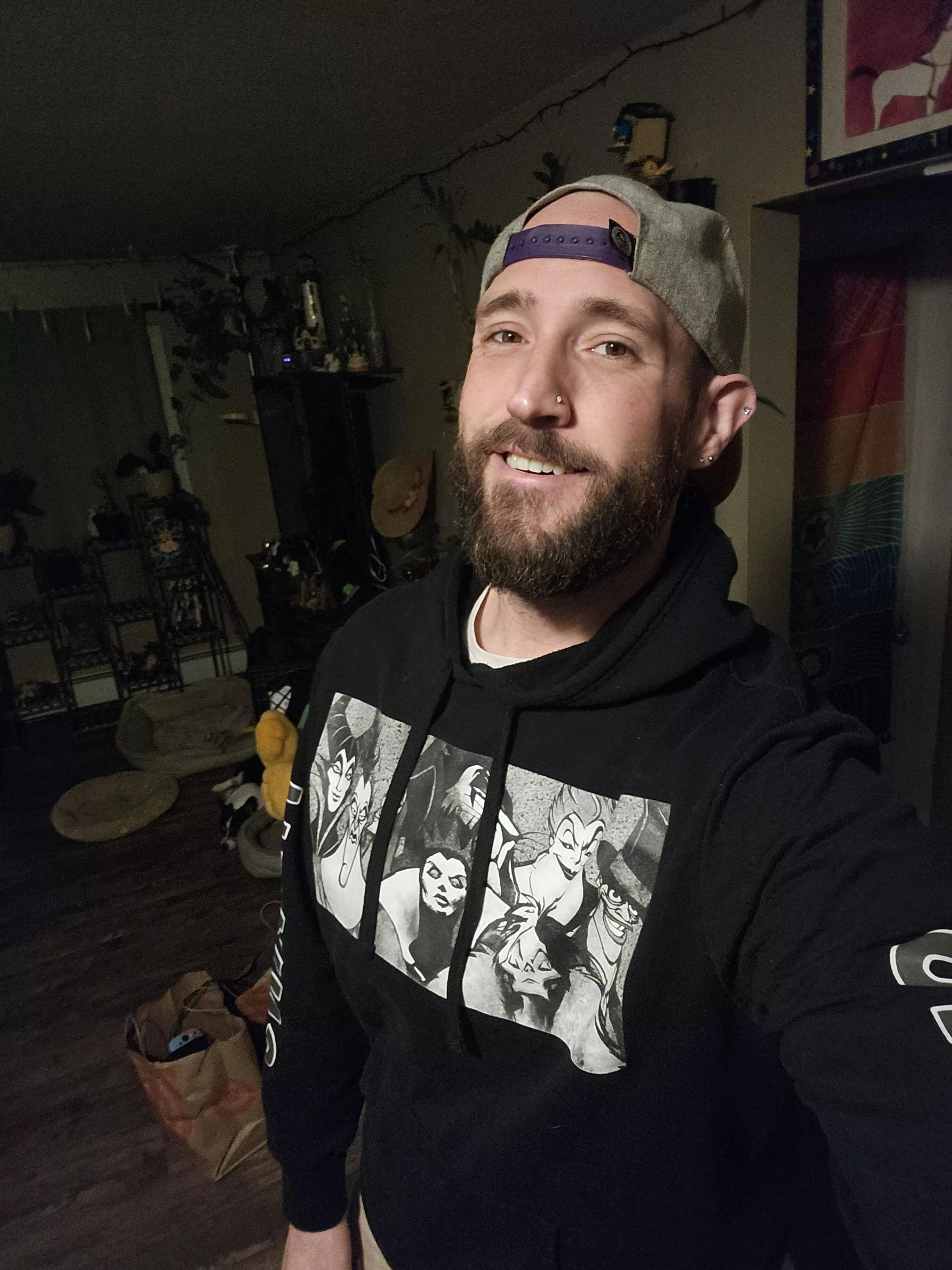 Good morning! Sending you all the hugs and good vibes for a great day! Go be a bad @ss! posted by Ok-Property-2949