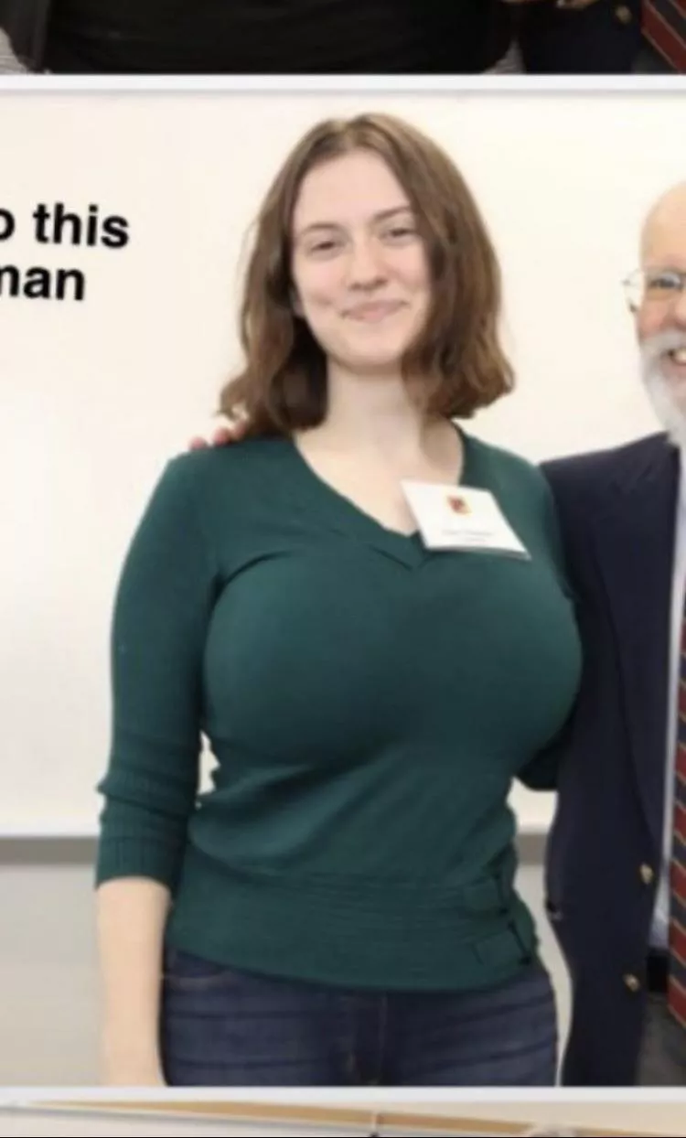 Green top posted by Fragrant_Toe5927