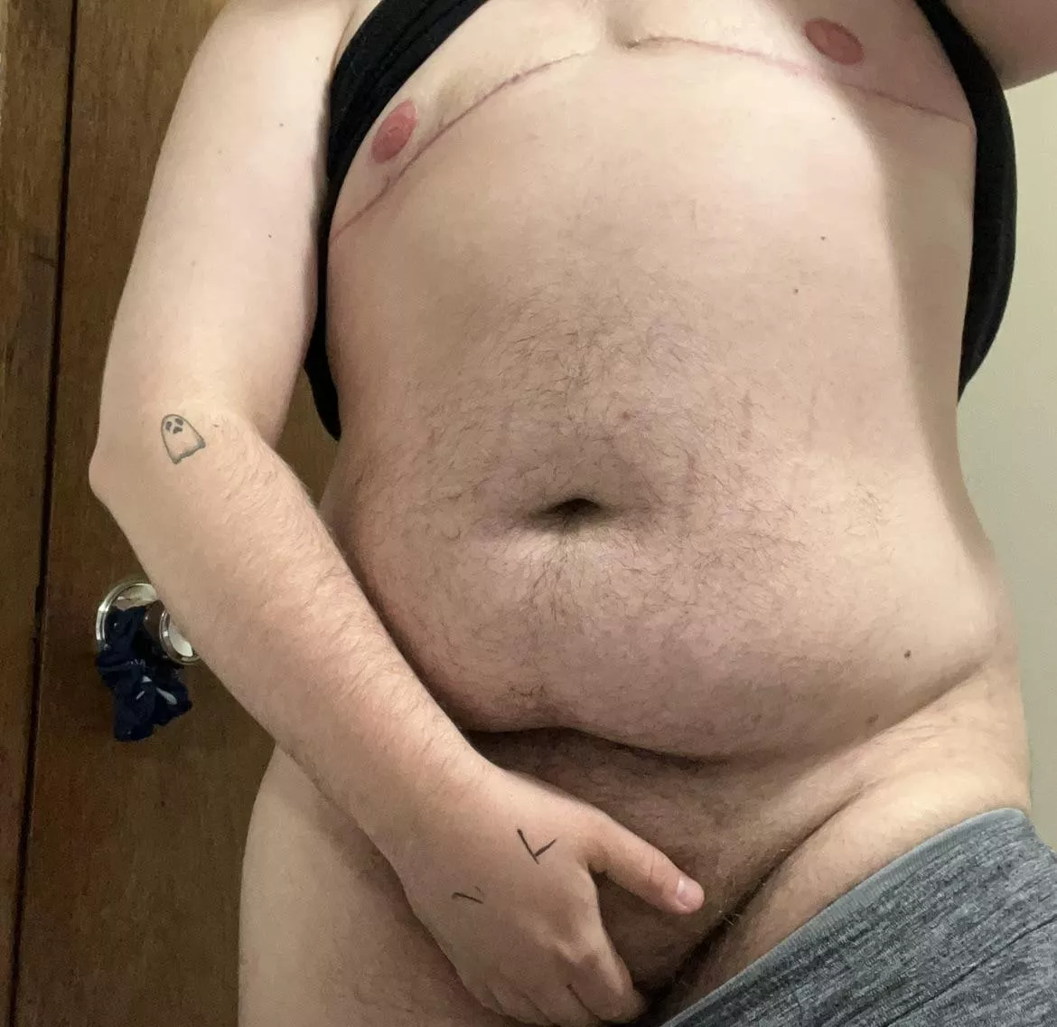 happy valentines 💗 posted by cuntyqueer