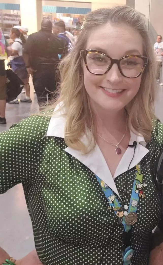 Hilary gray posted by Silent_Run3155