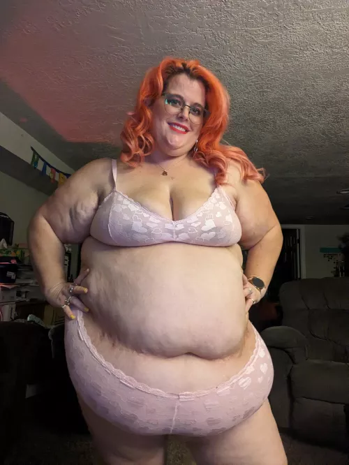 Hipe my hubby likes my new set by noseyhistorian