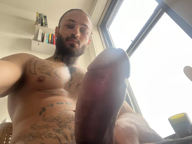 Hungry? by bodiedbycharlie