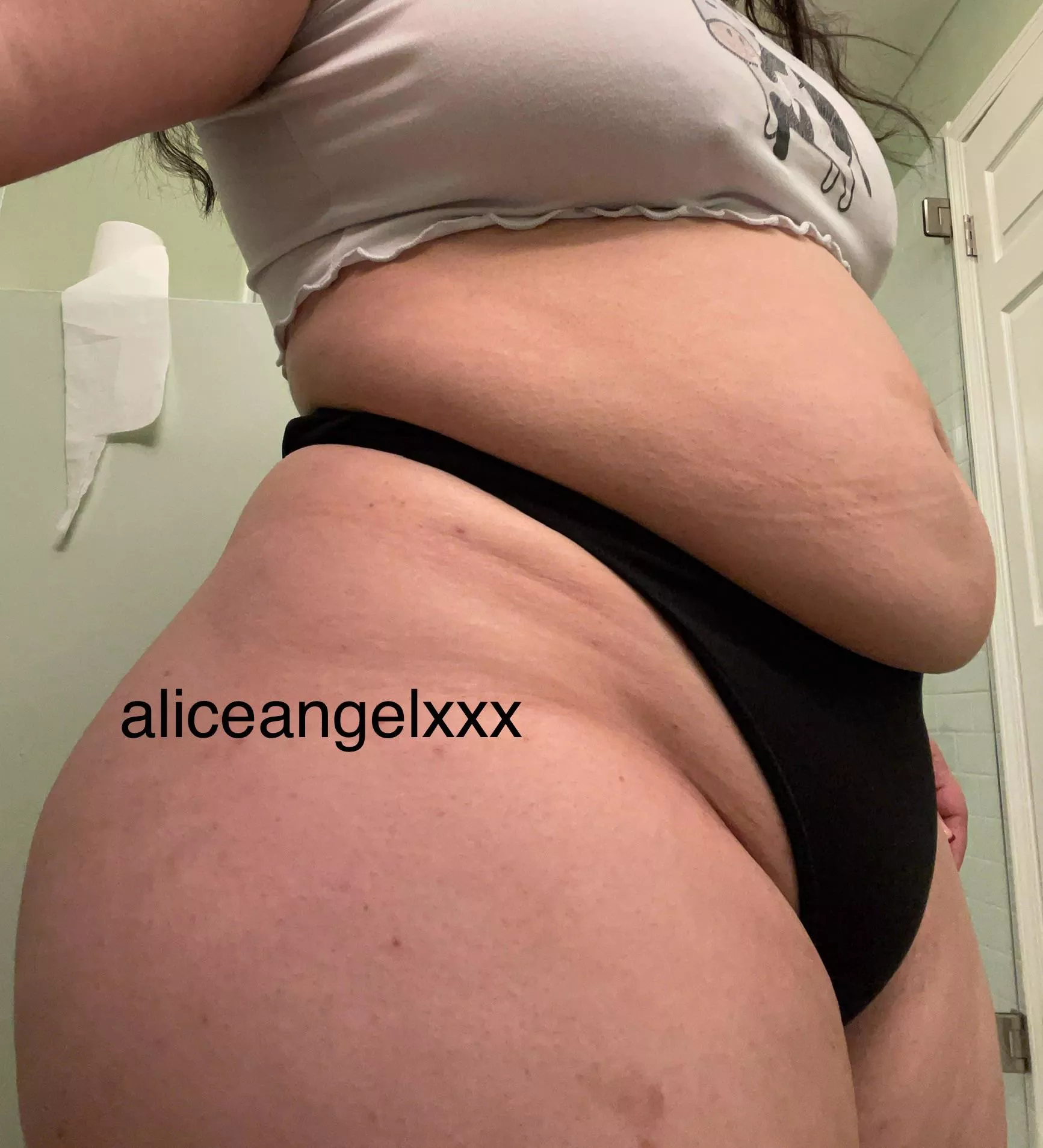 I hope you don’t mind my big soft stomach in your face posted by Infinite_Sympathy851