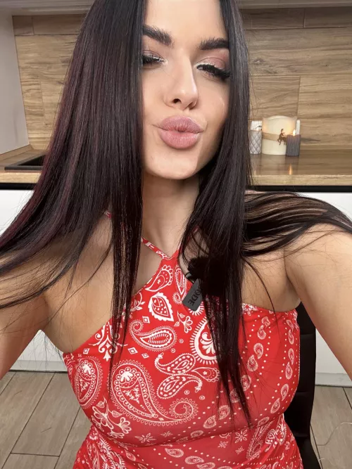 I'm a loving girl by miniestwardeb