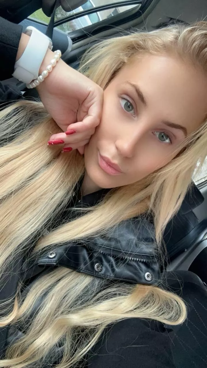 IUTR posted by Velva_Green