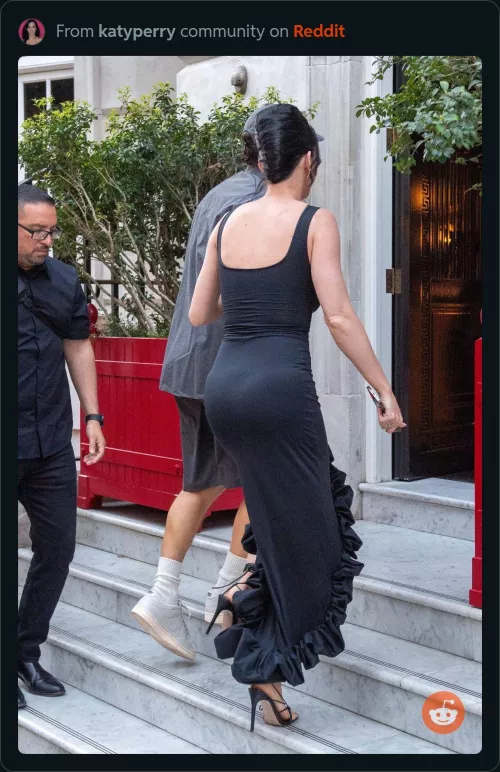 Katy Perry by goooodstufff