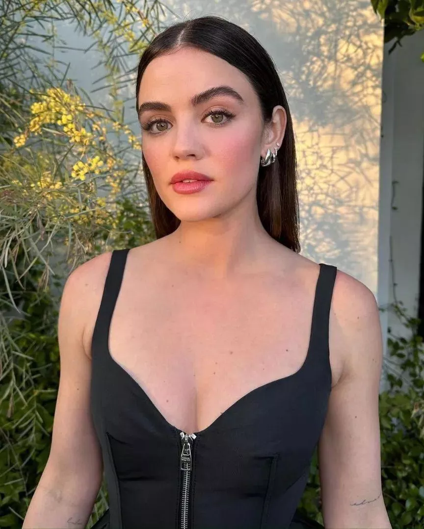 Lucy Hale posted by danib_127