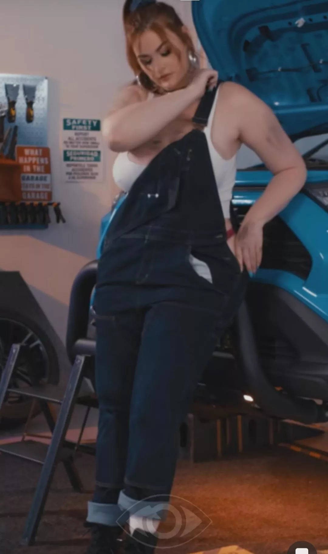 Name or link pls posted by Sam_Kekidi