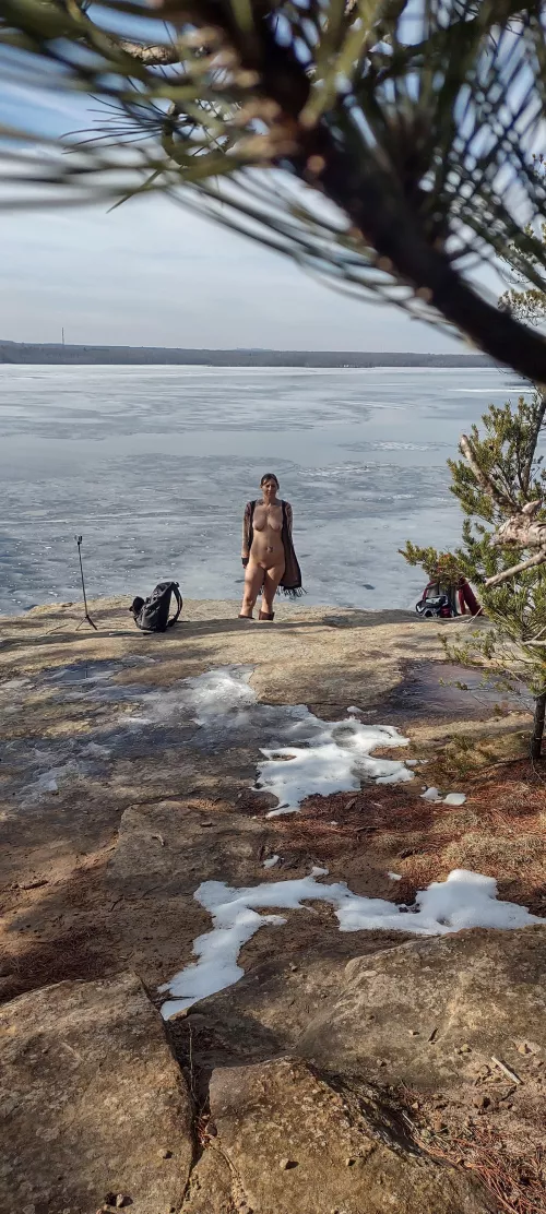 Nice picture from a hike by Newtynkerbell