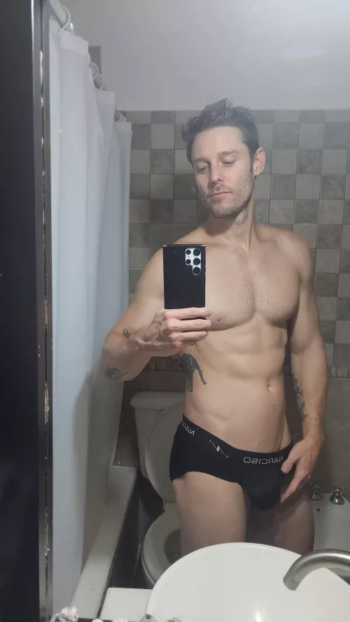 Sleepy face by aiasar1