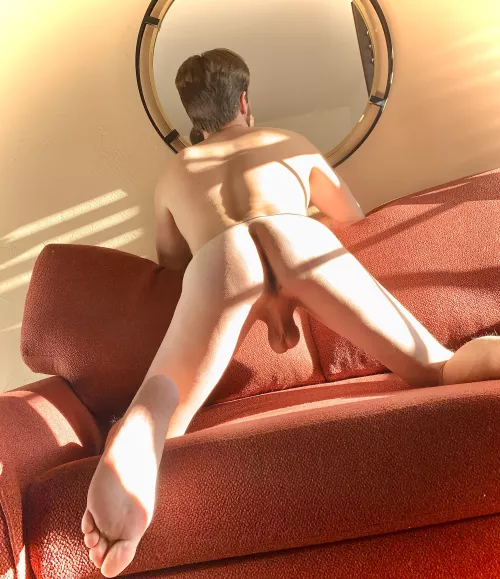 Twink cheeks or nah? by jmeeey87