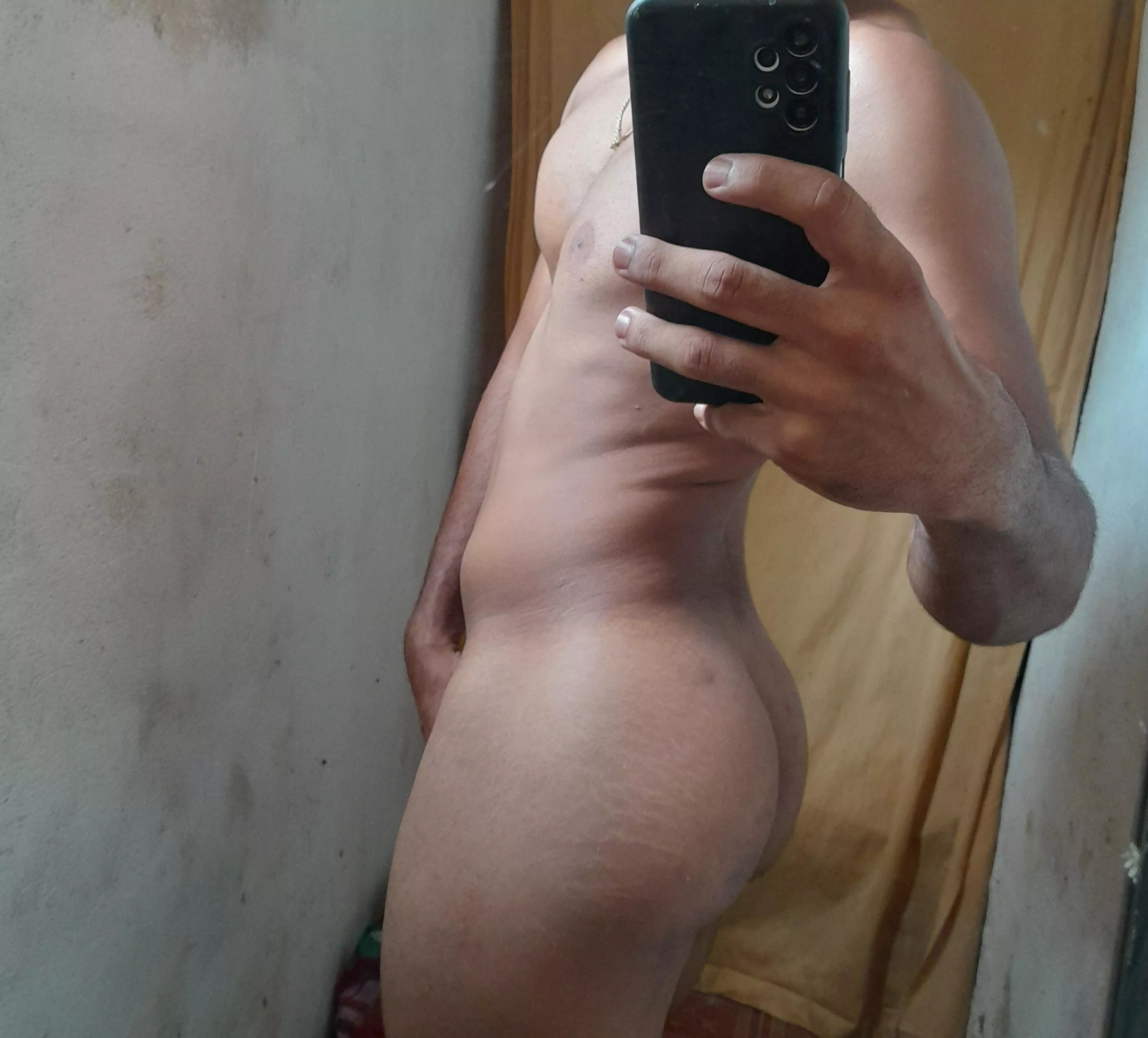 where can I sit? posted by FragrantRepublic4004