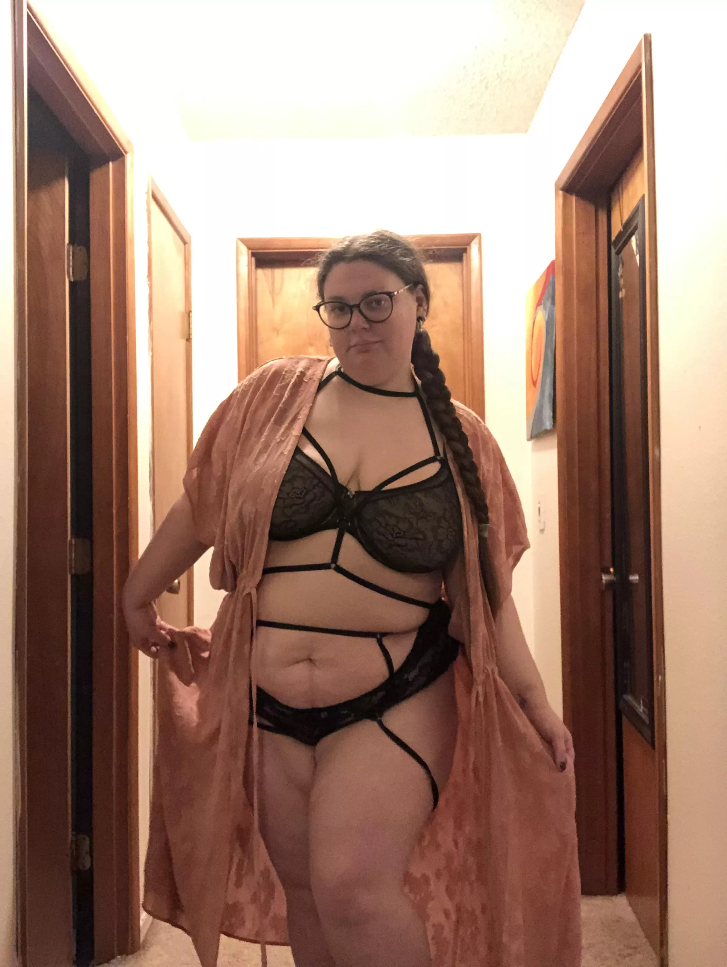 Would you be mine if I asked nicely? 🥺🙏❤️‍🔥 posted by MorganaSage420