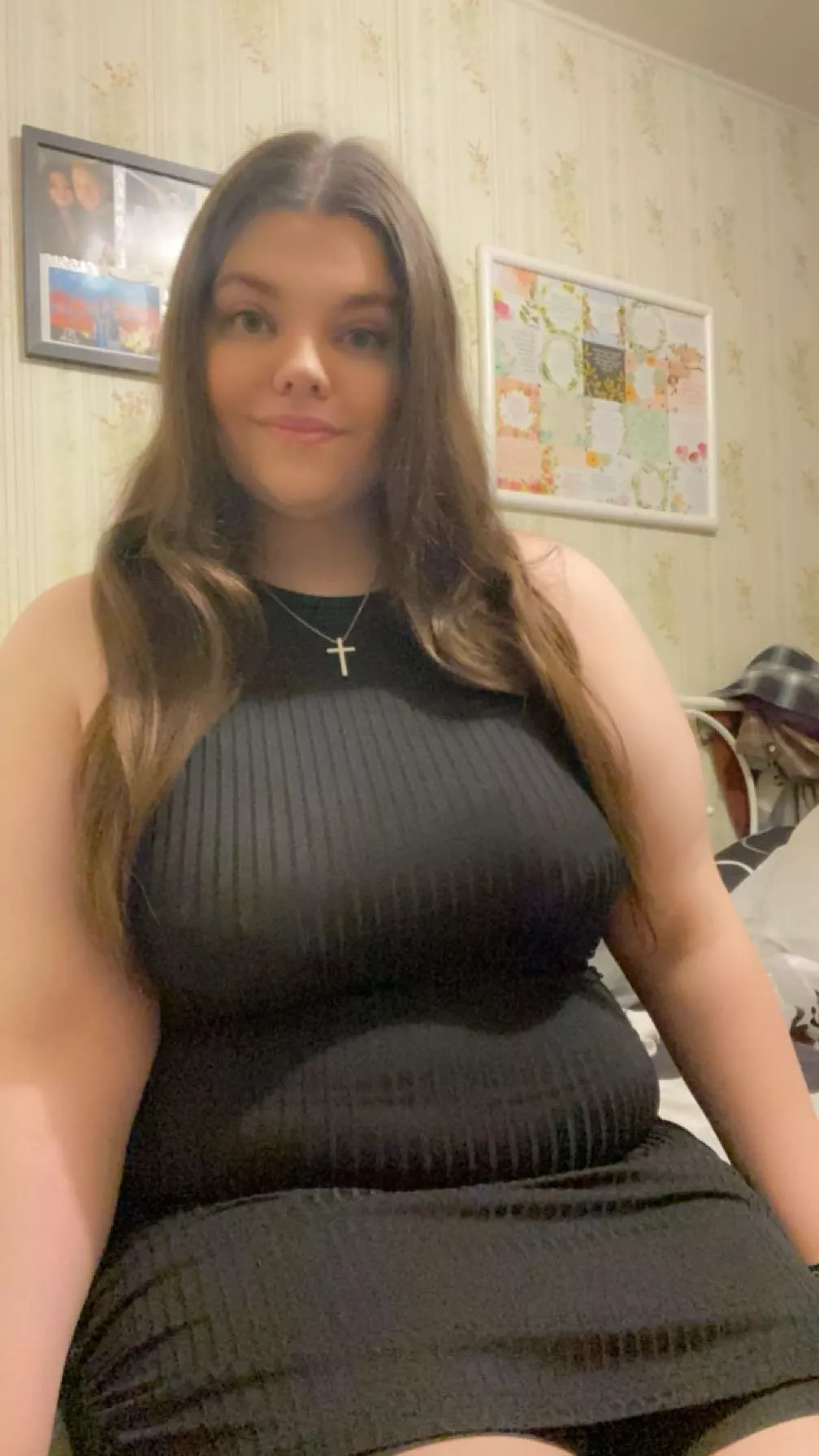 would you pound me? 😘 posted by cottage-wifi