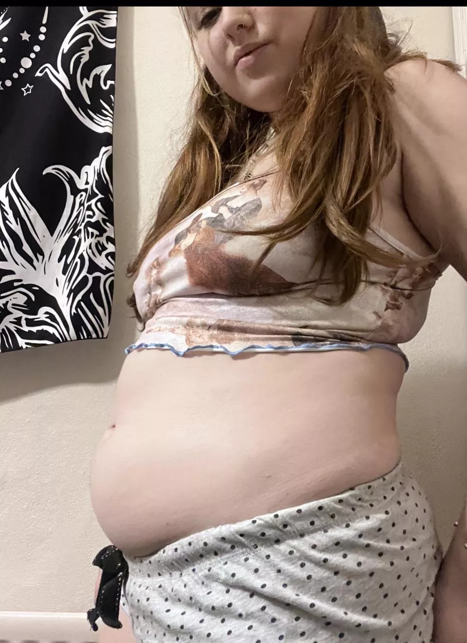 100 photo dump coming on OF today new subs get extra 50 in their inbox 💕💕 posted by Transformmeintoo