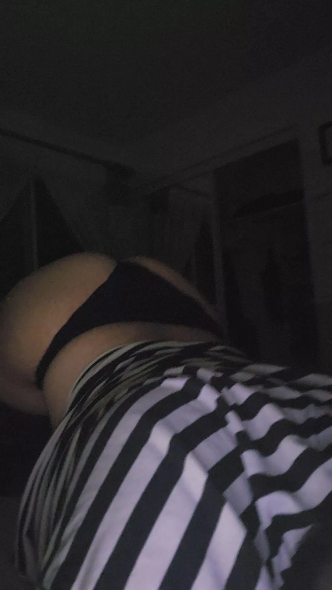 18m @gotboredalone big dicks hmu posted by What-is-that_-